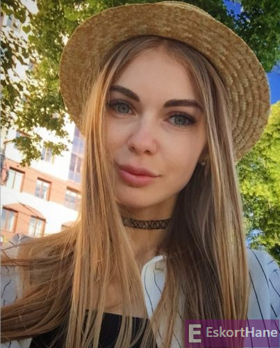İrina - İstanbul Rus Escort İrina Otel, Rezidans ve Evlere Geliyor - EskortHane