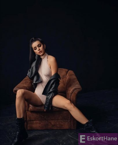 Liza - İstanbul Geneli 7/24 Rus Escort Liza - EskortHane