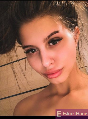Gecem - İstanbul Fotomodel Manken Escort Gecem - EskortHane