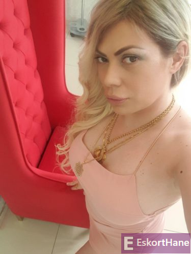 HANDE - Adana eve gelen seksi sarışın escort HANDE - EskortHane