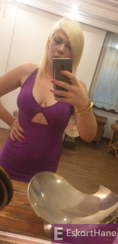 HANDE - Adana eve gelen seksi sarışın escort HANDE - EskortHane